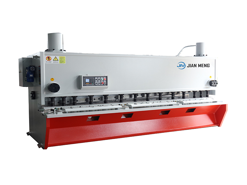 CNC giyotin kesme makinesi